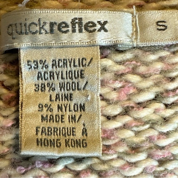 Retro nubbly-knit wool blend asymmetrical sweater with oversize button detail - Picture 8 of 9